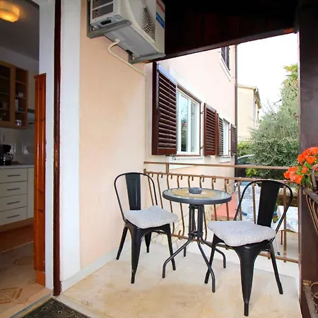 In Porec/istrien 10030 Apartment