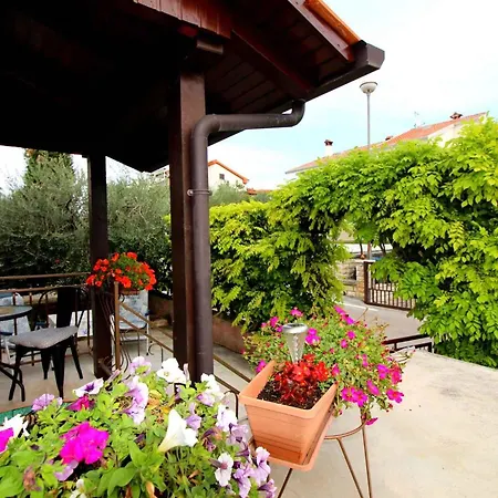 In Porec/istrien 10030 Apartment *